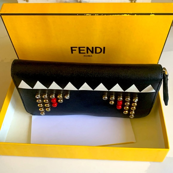 FENDI- RARE! Authentic 🍀 Ltd. Edition Monster Long Wallet- Full Incl. w/ COA/BOX - Picture 8 of 8